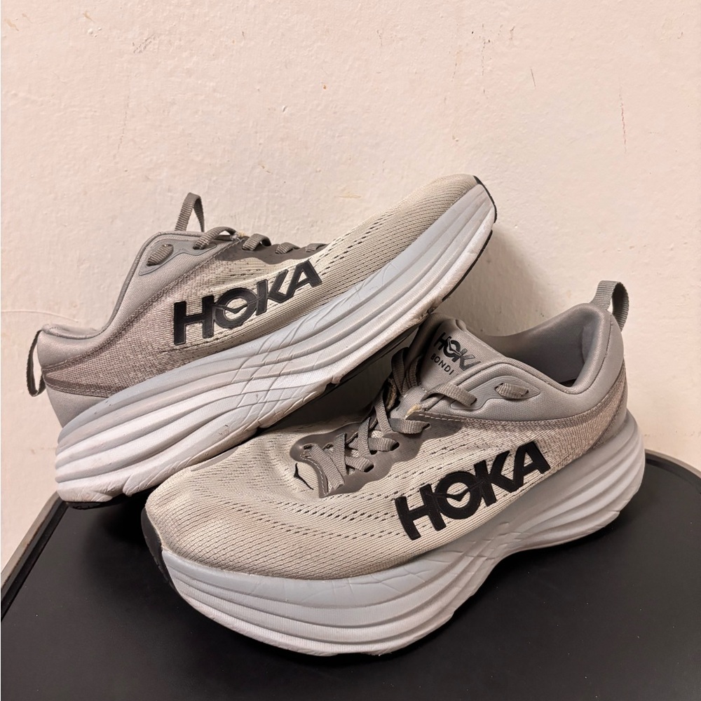 Hoka One One Bondi 8 Shark Gray Athletic Running Shoes Sneakers Men's Size 8 D